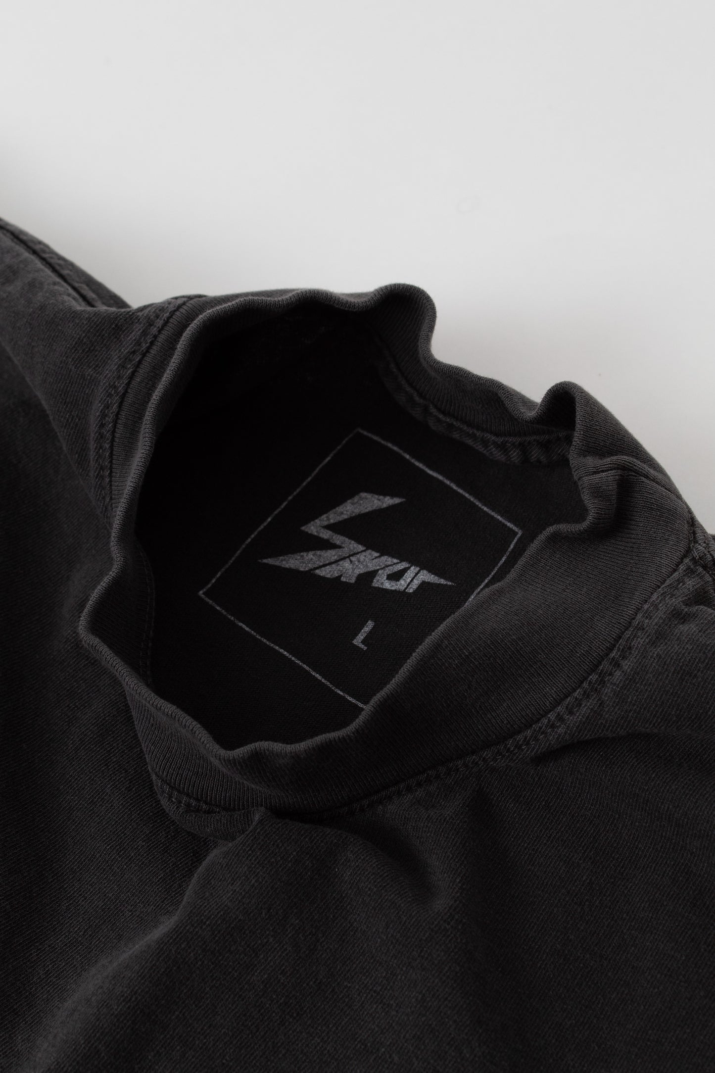 WASHED BLACK LIVE BY IT TEE