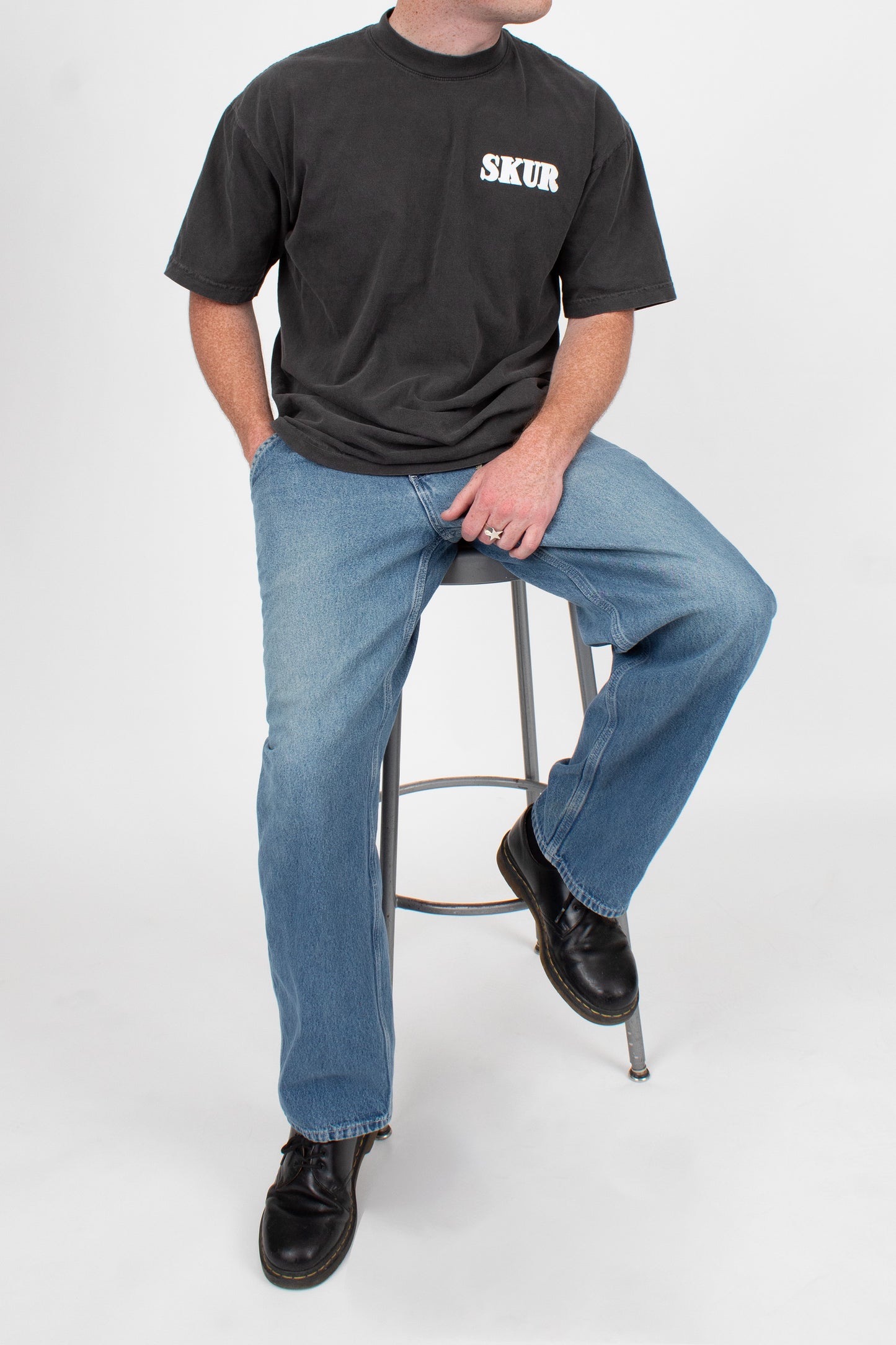 WASHED BLACK LIVE BY IT TEE